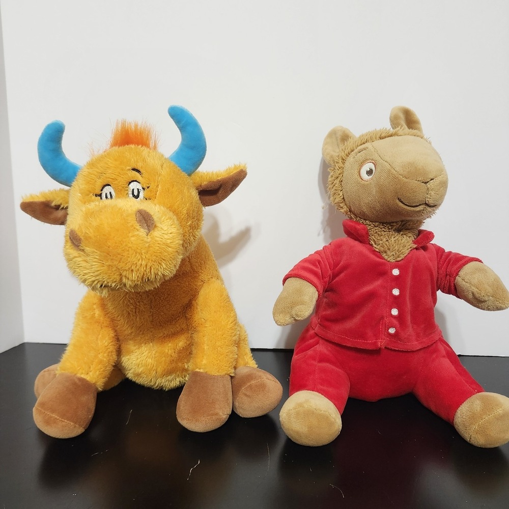 Kohls Cares Plush Mr Brown Can Moo Amd Llama Llama Red Pajama